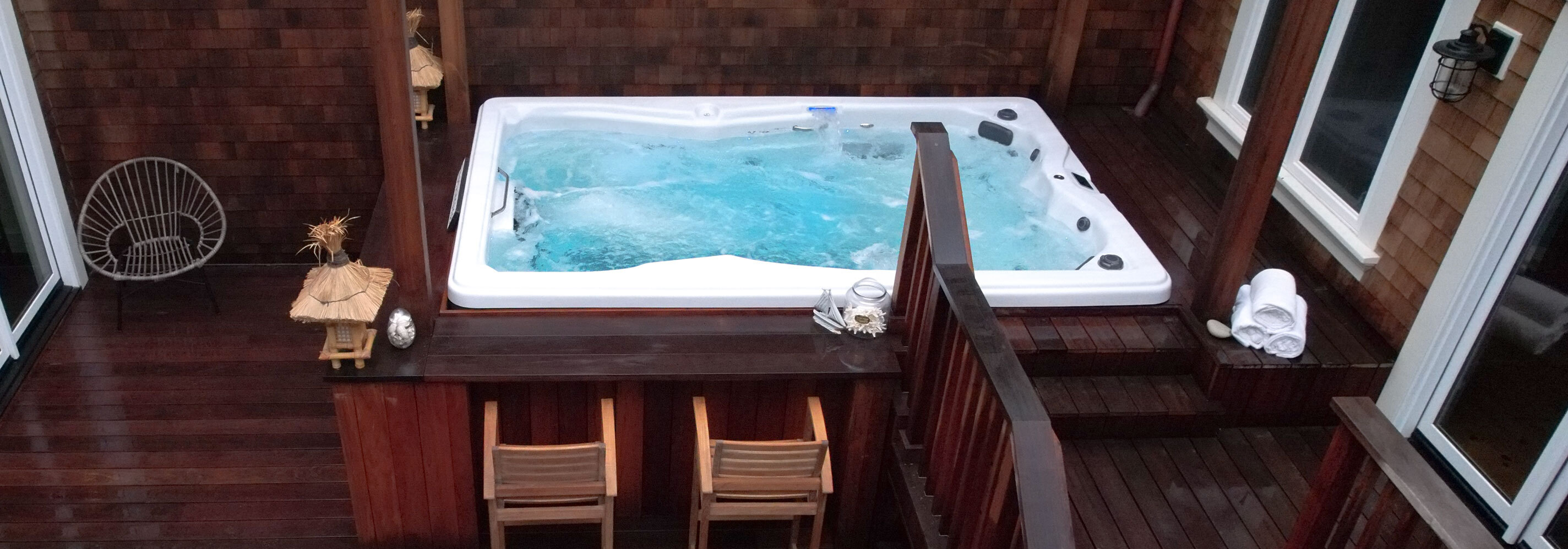 Glamor shot of a Trainer 12